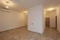 Квартира 3 спальни  Бар, Черногория