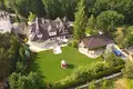 Casa 1 341 m² Panenske Brezany, Chequia