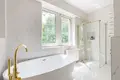 5 room apartment 121 m² Warsaw, Poland