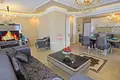 3 bedroom apartment 220 m² Mahmutlar, Turkey