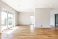 Propriété commerciale 193 m² à Varsovie, Pologne