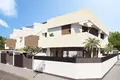 2 bedroom bungalow 82 m² Pilar de la Horadada, Spain