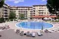 Квартира 2 комнаты 57 м² Несебр, Болгария