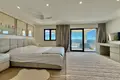 Casa 8 habitaciones 220 m² Tivat, Montenegro