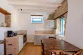 Hotel 830 m² Tochni, Cypr