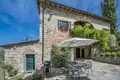 Propiedad comercial 675 m² en Greve in Chianti, Italia