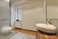 Коммерческое помещение 50 м² в Варшаве, Польша