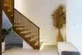 Townhouse 2 bedrooms 112 m² Kerobokan Kelod, Indonesia