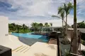 Apartamento 2 habitaciones 219 m² Karon, Tailandia