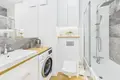 Commercial property 2 rooms 43 m² in Warsaw, Poland