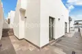 Villa de tres dormitorios 162 m² Orihuela, Španjolska
