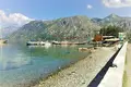 Wohnung 2 Schlafzimmer 74 m² Gemeinde Kotor, Montenegro