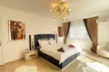 2 bedroom apartment 130 m² Mahmutlar, Turkey