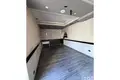 Gewerbefläche 120 m² in Tirana, Albanien