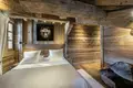 Chalet 7 Schlafzimmer  in Courchevel, Frankreich