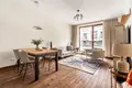 Apartamento 3 habitaciones 83 m² en Varsovia, Polonia