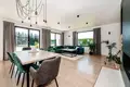 House 300 m² Mrowino, Poland