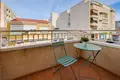 Mieszkanie 3 pokoi 135 m² Torrevieja, Hiszpania