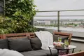 2 bedroom penthouse 129 m² Warsaw, Poland
