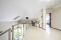 Haus 5 zimmer 204 m² Marki, Polen