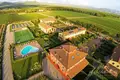 Hotel 560 m² Castagneto Carducci, Italien