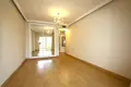 Mieszkanie 3 pokoi 180 m² Dos Hermanas, Hiszpania