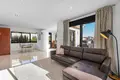 5-Schlafzimmer-Villa 296 m² Orihuela, Spanien