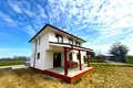 Дом 4 комнаты 181 м² Zlatitrap, Болгария