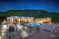 3-Schlafzimmer-Villa 190 m² Budva, Montenegro