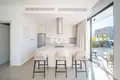 Mieszkanie 3 pokoi 154 m² Chloraka, Cypr