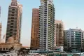 Complexe résidentiel Marina Star Residence with a swimming pool and panoramic views in the heart of Dubai Marina, Dubai, UAE