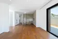 Квартира 5 комнат 217 м² Мутайяка, Кипр