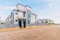 3 bedroom villa 550 m² Muratpasa, Turkey