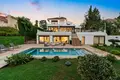 4 bedroom house 413 m² San Pedro Alcantara, Spain