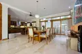 Villa 4 chambres 500 m² Kerobokan Kelod, Indonésie
