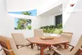 5 bedroom villa 230 m² Miraverde, Spain