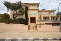 6-Schlafzimmer-Villa 640 m² in Germasogeia, Zypern