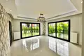 5 bedroom villa 225 m² Mezitli, Turkey