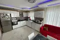 5 room apartment 200 m² Mezitli, Turkey