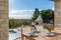 4 bedroom Villa 355 m² Grad Porec, Croatia