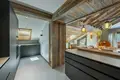 Chalet 6 bedrooms  in Les Allues, France