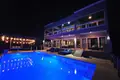 5 bedroom house 697 m² West Bay, Honduras
