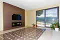 Villa de tres dormitorios 438 m² Budva, Montenegro