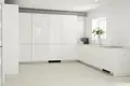 5 bedroom house 335 m² Dos Hermanas, Spain