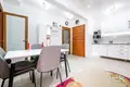 Квартира 2 спальни 77 м² Тиват, Черногория
