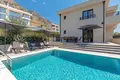 9-Zimmer-Villa 318 m² Katun Rezevici, Montenegro