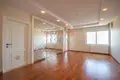 5 bedroom apartment 350 m² Mezitli, Turkey