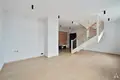 Mieszkanie 3 pokoi 90 m² Ryga, Łotwa