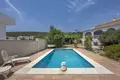 Haus 4 Schlafzimmer 317 m² Manilva, Spanien