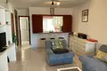 Mieszkanie 2 pokoi 80 m² Torrevieja, Hiszpania